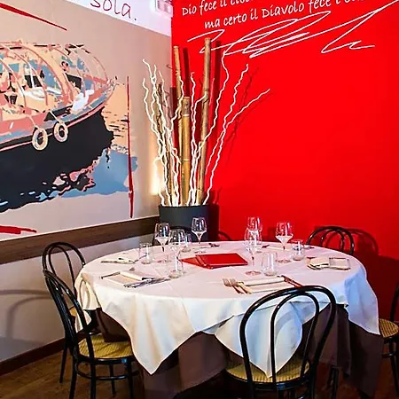 Crotto Dei Pescatori Bed & Breakfast 4*