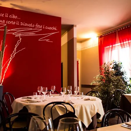 Crotto Dei Pescatori 4* Лезено